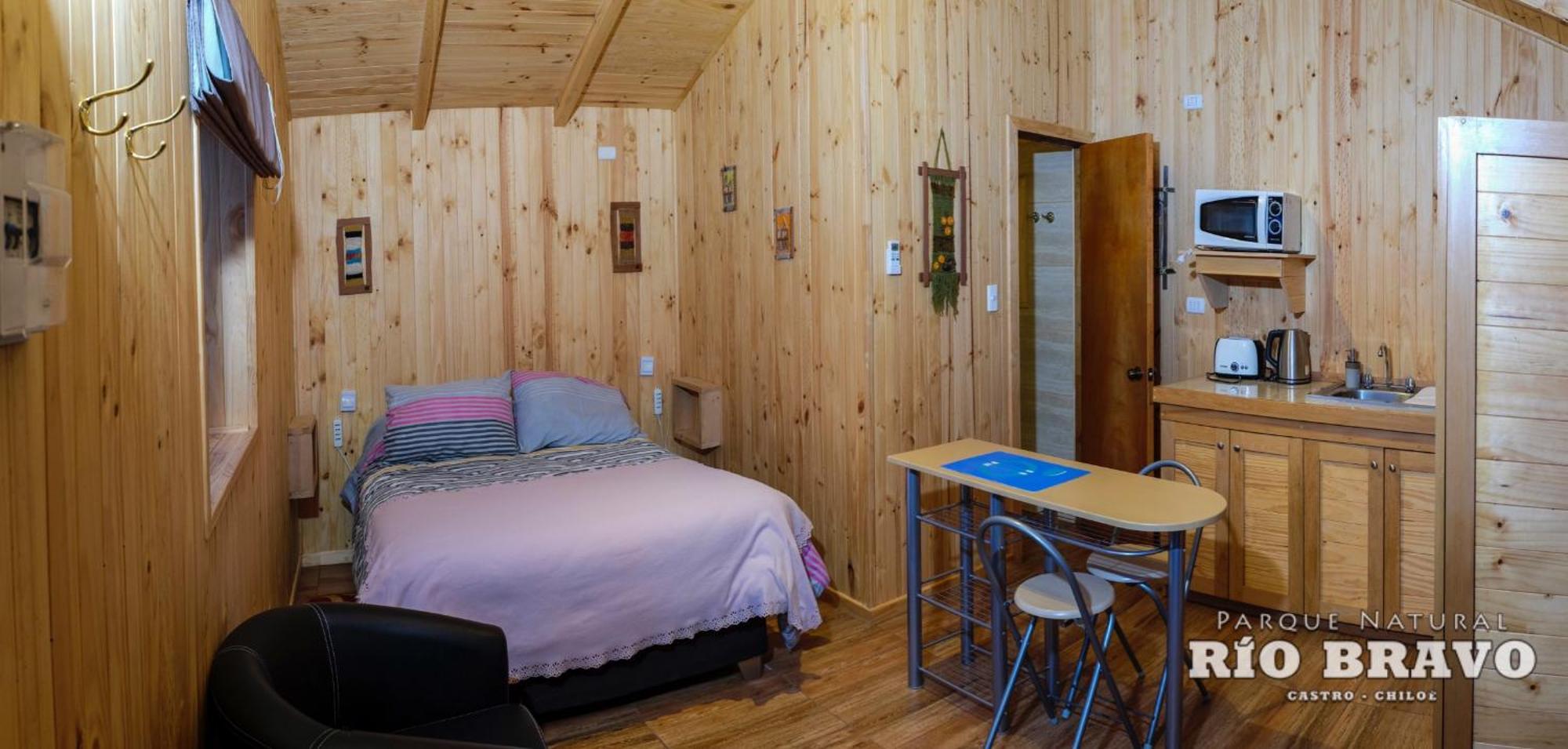 Parque Natural Rio Bravo Lodge Кастро Номер фото