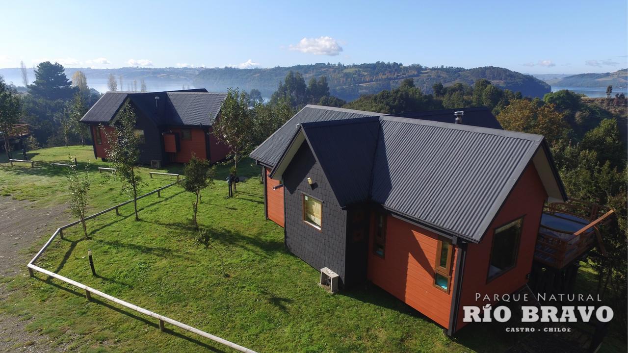Parque Natural Rio Bravo Lodge Кастро Экстерьер фото