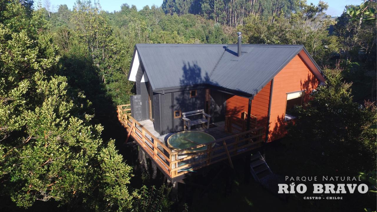 Parque Natural Rio Bravo Lodge Кастро Экстерьер фото